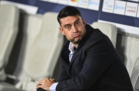 Alberto Riera (gir) FOOTBALL : Bordeaux vs Angers - 22eme Journee de Ligue 2 BKT - Bordeaux - 29/01/2024 ThierryBreton/P
