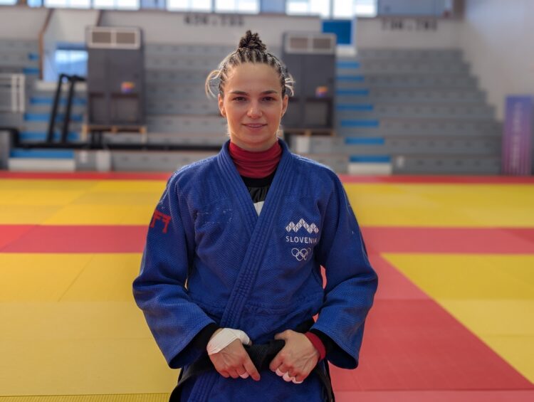 Kaja Kajzer