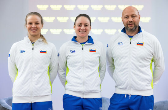 Veronika Erjavec, Tamara Zidanšek