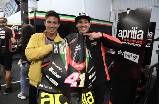 Aleix Espargaro Primož Roglič