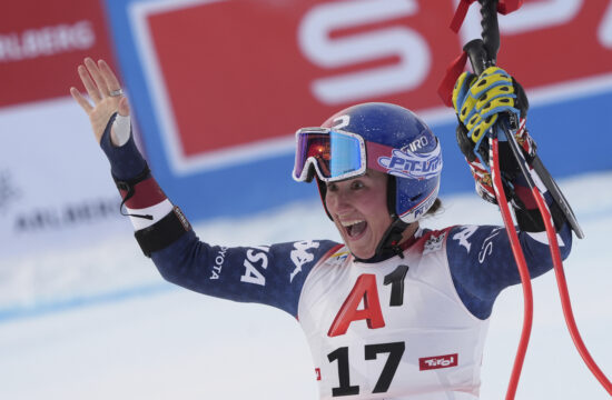 Prvenec mlade Američanke Lauren Macuge
