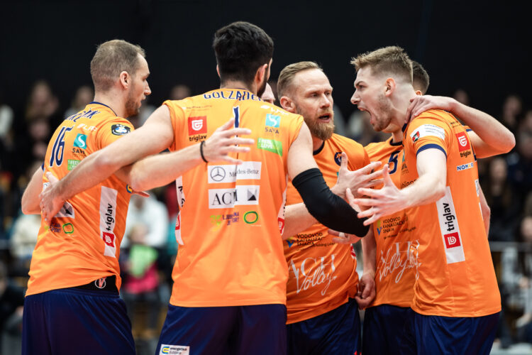 ACH Volley