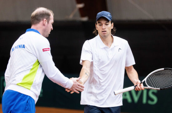 Davis Cup, World Group II Play-offs: Slovenia v Indonesia, Day 1