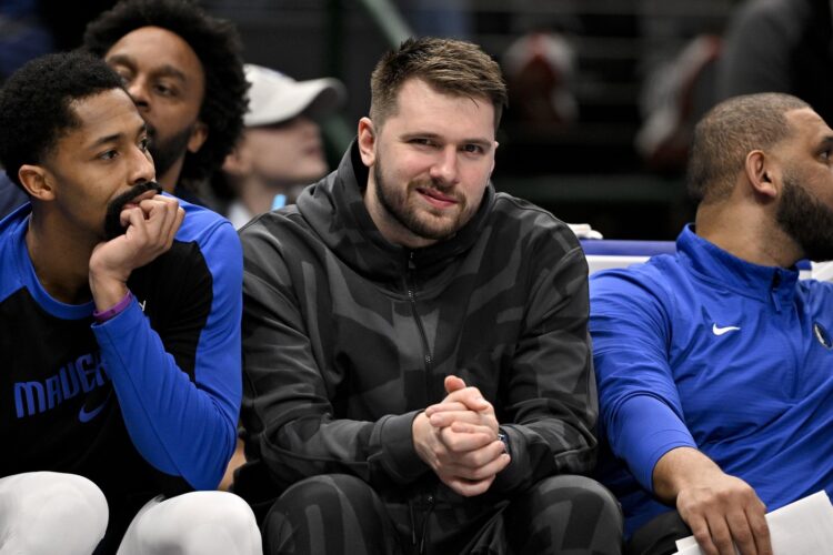 Luka Dončić, kolumna