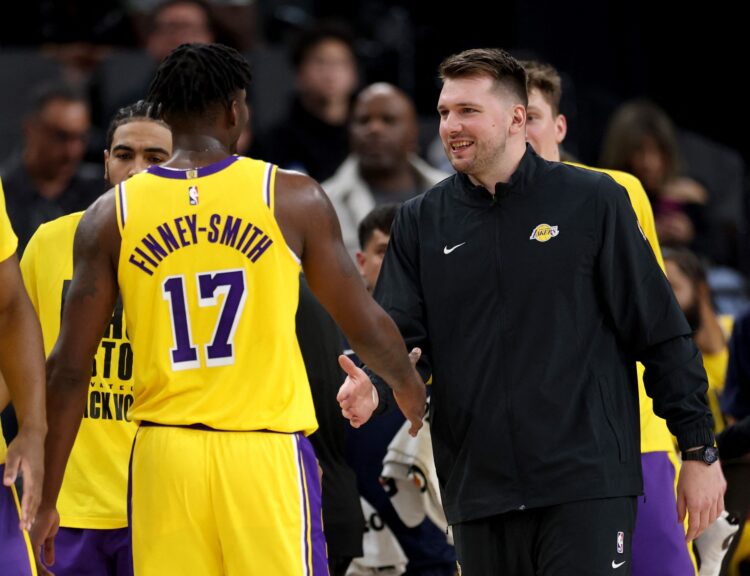 Dorian Finney-Smith, Luka Dončić