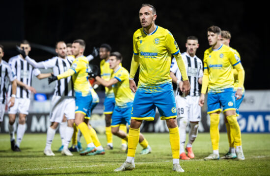 Denis Popović