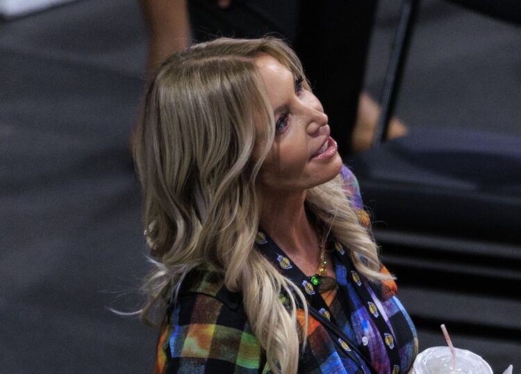 Jeanie Buss