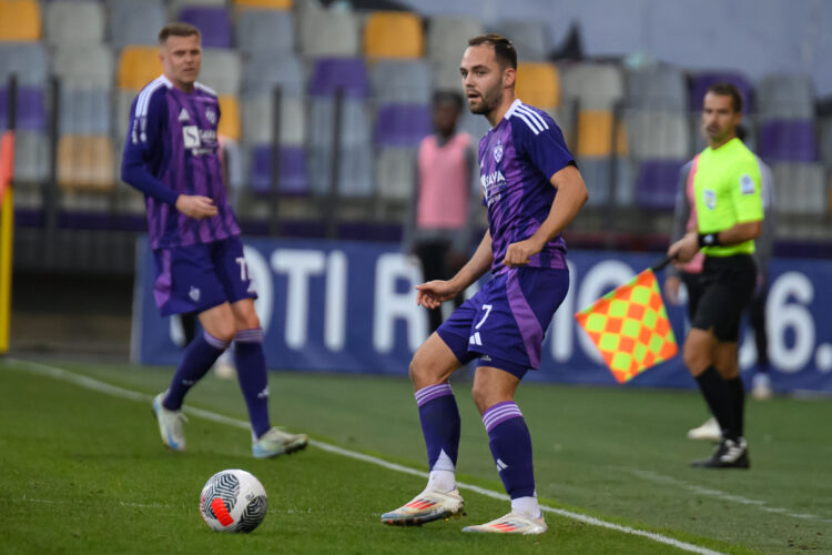 Gyorgy Komaromi