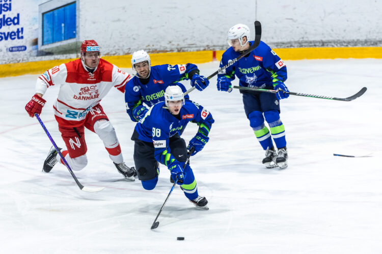 Slovenija - Danska