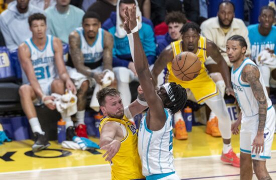 NBA 2025: Hornets 100: 97 Lakers