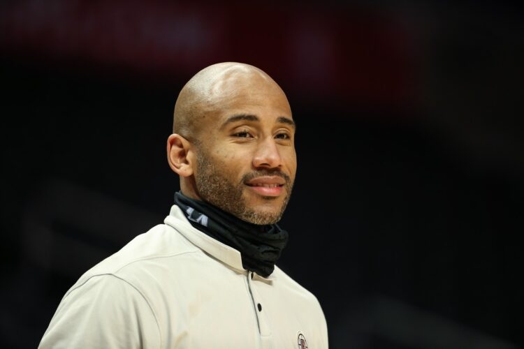 Dahntay Jones