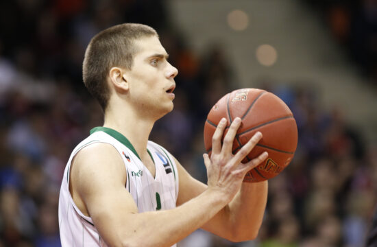 Jaka Brodnik