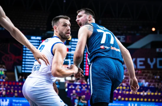 Luka Dončić; Islandija - Slovenija