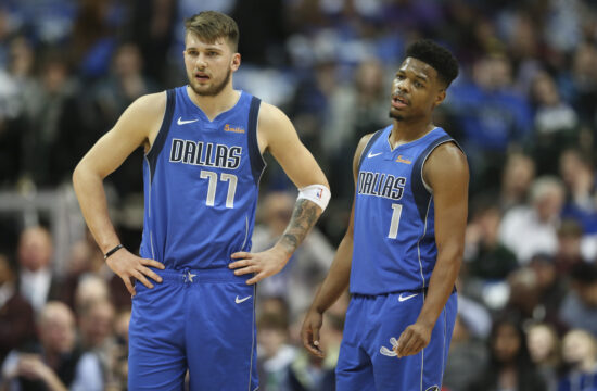 Luka Dončić in Dennis Smith Jr.