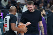 Mavericks Lakers Basketball