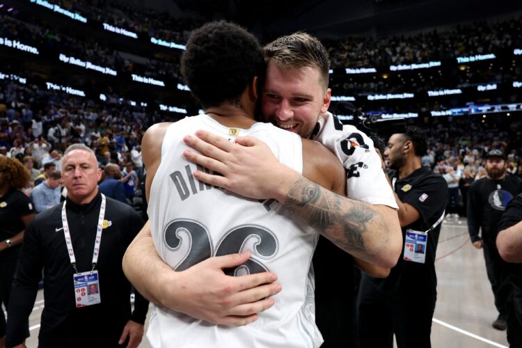 Dončić Dinwiddie