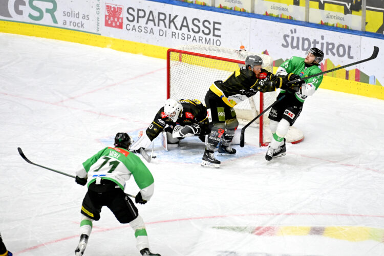Pustertal - HK Olimpija Ljubljana