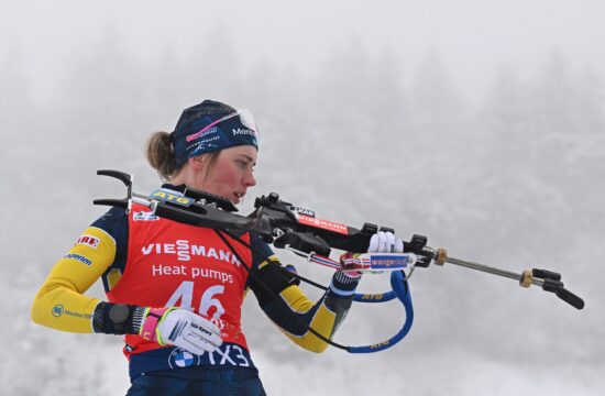 Elvira Öberg