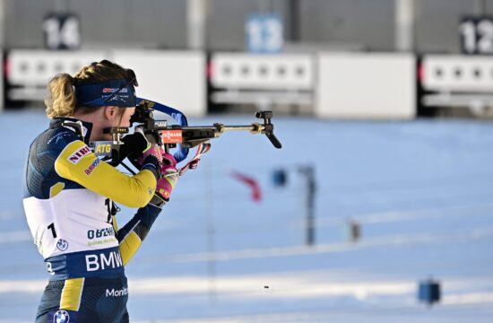 Elvira Öberg