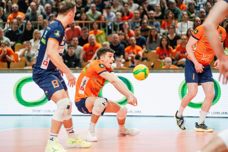 ACH Volley