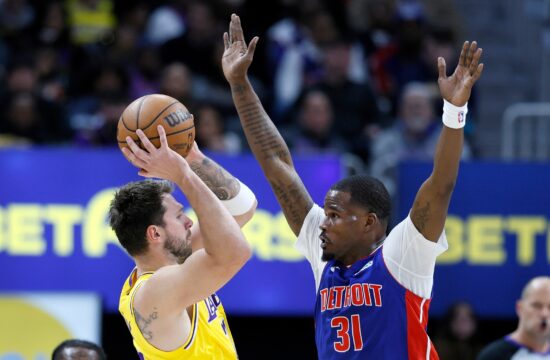 Lakers Pistons Basketball