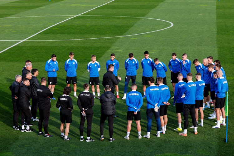 Slovenska nogometna reprezentanca