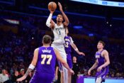 NBA: San Antonio Spurs at Los Angeles Lakers