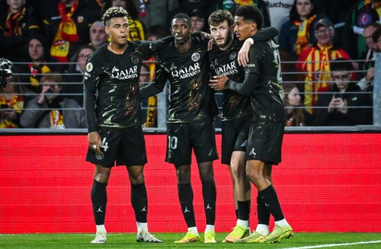 RC Lens V Paris Saint-Germain - Ligue 1