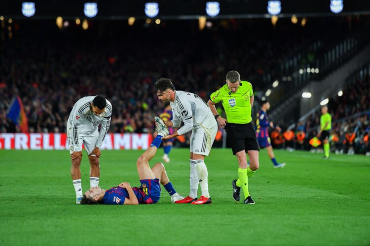 Barcelona, Esp. 10th May, 2026. FC BARCELONA vs REAL MADRID MAY 10, 2026 Trent (12) of Real Madrid (left), Fermin Lopez (16) of FC Barcelona and Asencio (17) of Real Madrid during the match between FC Barcelona and Real Madrid corresponding to the thirty-