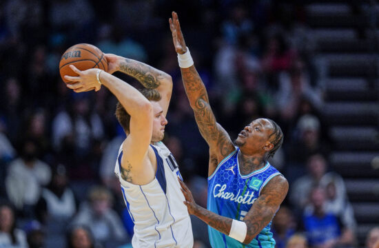 Mavericks Hornets Basketball