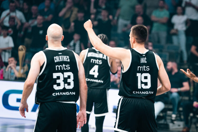 Dubaj Partizan