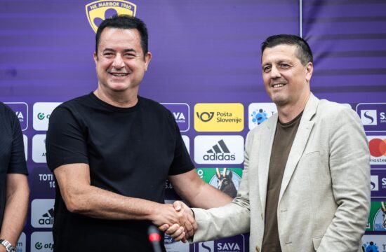 nogomet acun ilicali zlatko zahović