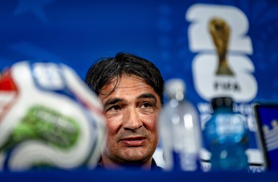 Persconferentie van Kroatie MD-1